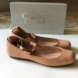 Jessica Simpson Mandayss Flats -Size 9 M - Natural